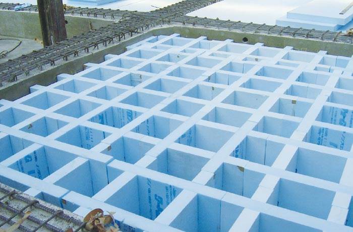捨て支保工・型枠、軽量嵩上げ用